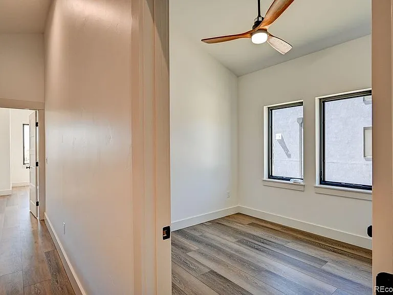 424 Pinon St — Photo 17
