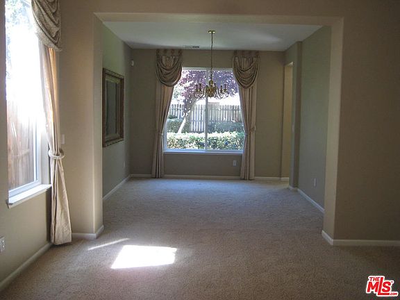 3rd image of 578 Glenbriar Cir