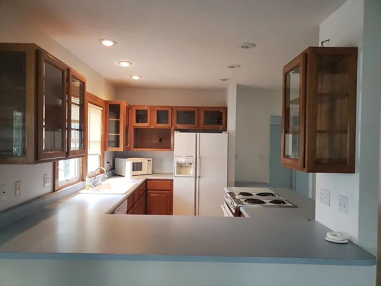 1001 S Walnut St — Photo 5