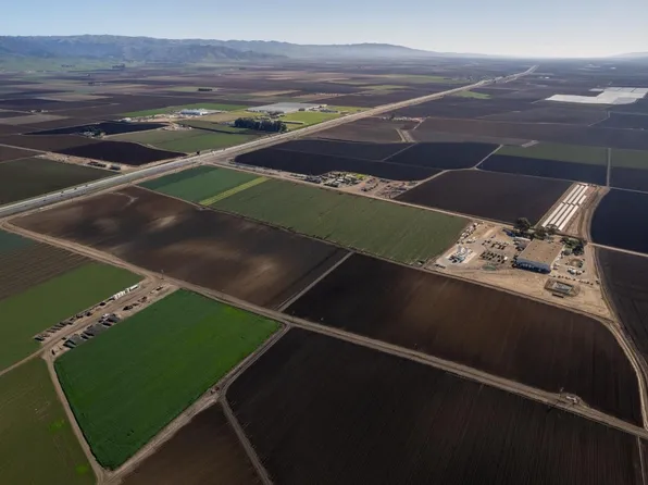 (undisclosed Address), Salinas, CA 93908