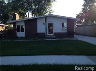 30428 Lisch St, Gibraltar, MI 48173