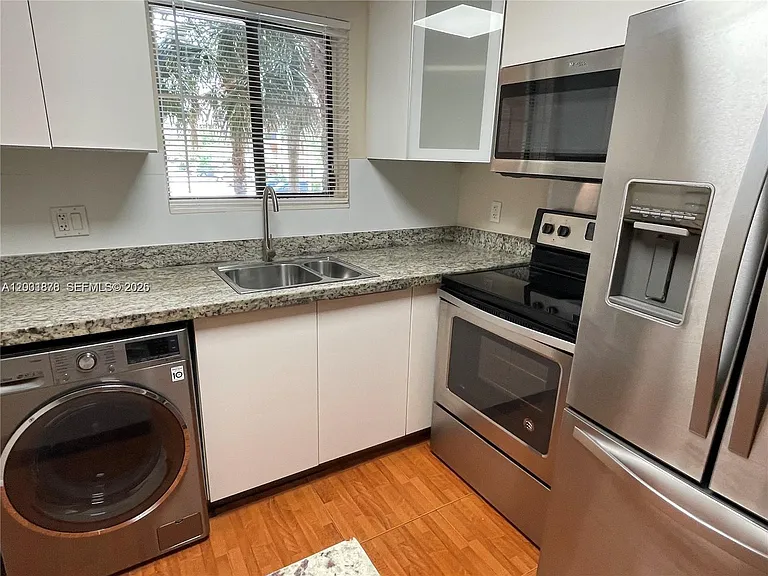 6900 SW 39th St #206J — Photo 12