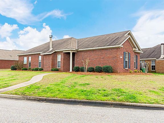 2nd image of 8716 Lindsey Ln