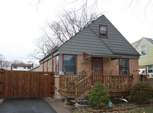 17846 Commercial Ave, Lansing, IL 60438