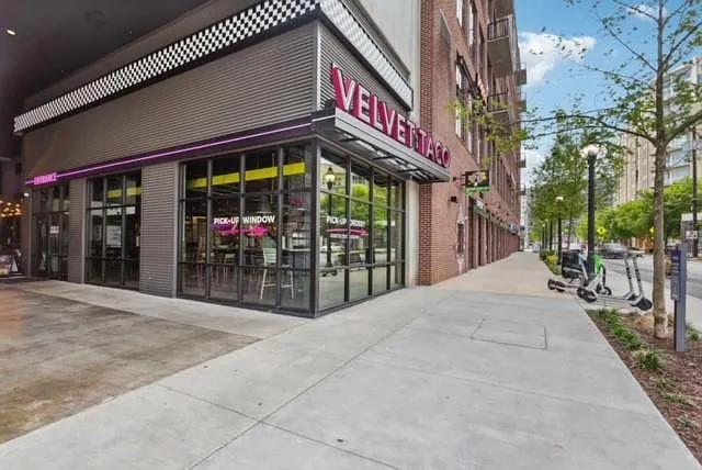 1739 Hollingsworth Blvd NW — Photo 55