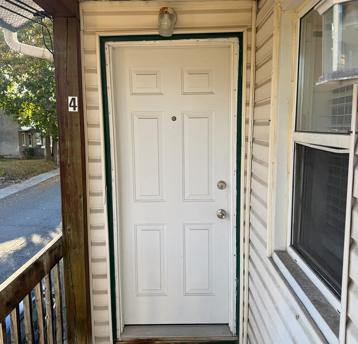 238 Marier Avenue - Unit 4 - Move-in Ready - $500 Off On October Rent — Photo 4