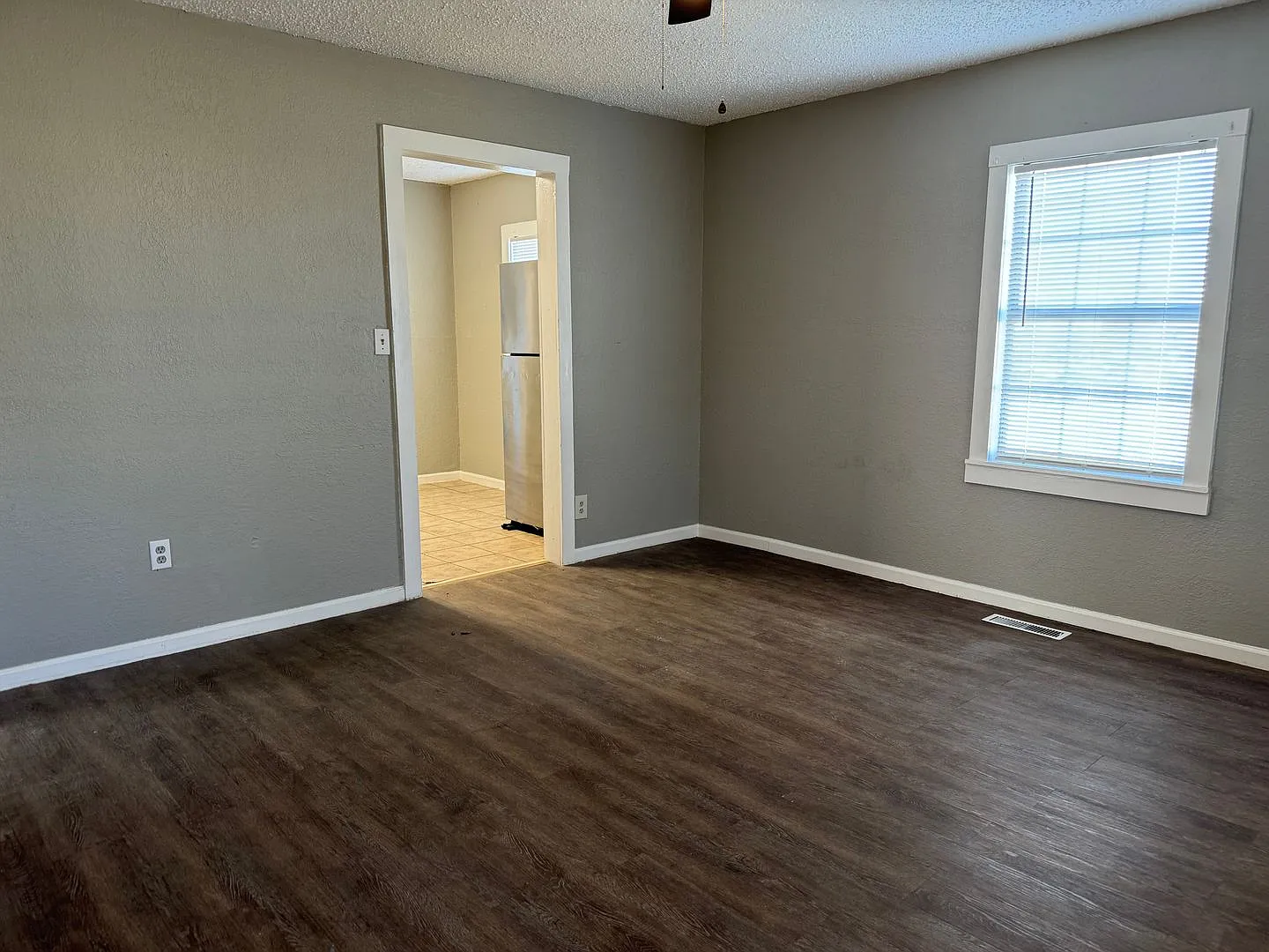 3 bedroom house — Photo 3