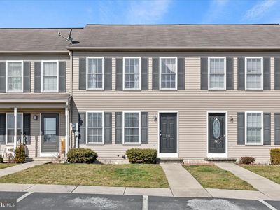 739 Knoll Dr, Mount Joy, PA, 17552