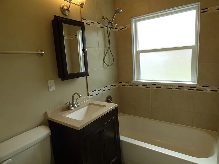 1655 S Columbine St — Photo 12