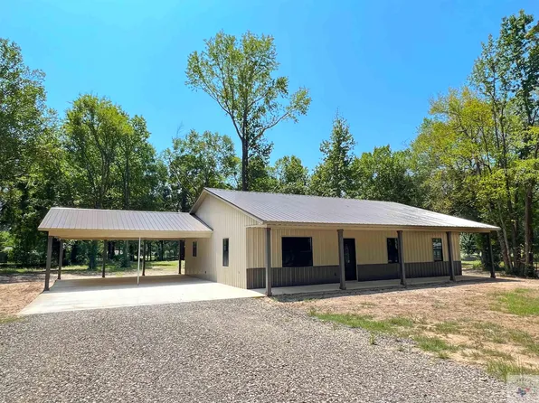 157 Taylor St, Maud, TX 75567