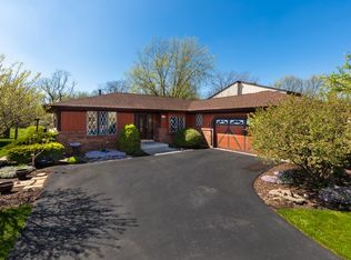 14844 Ridgewood Dr, Oak Forest, IL 60452