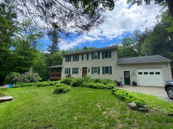 1196 Bancroft Rd, Becket, MA 01223