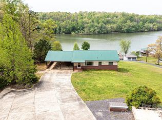 4852 Midway Sand Rd, Hickory, NC 28601