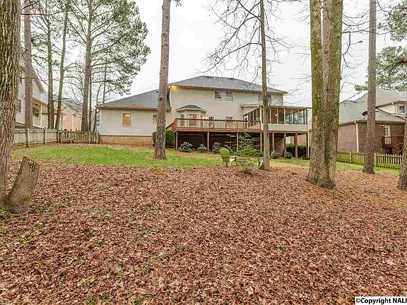 5th image of 15015 Leafmore Dr SE