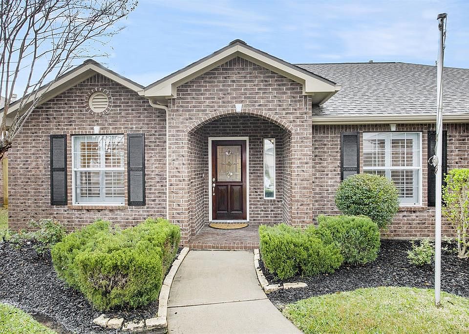 1st image of 6122 N Fawnlake Dr