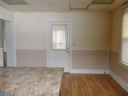 4th image of 127 Saude Ave APT 2