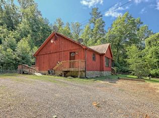 430 Pleasant Valley Rd, Murphy, NC 28906