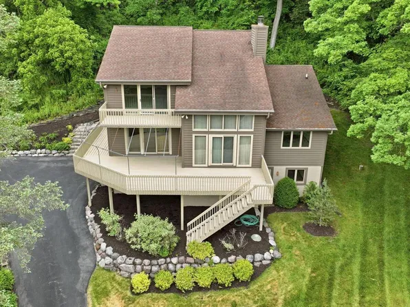 790 Garrison COURT, Delafield, WI 53018