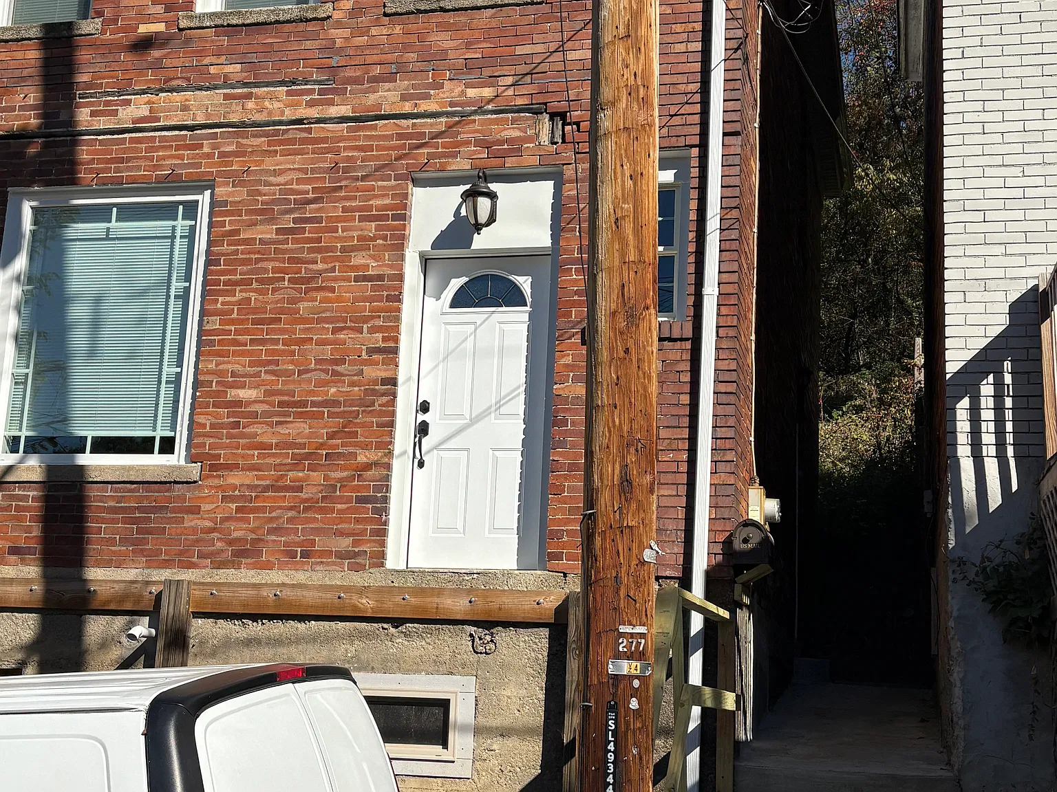 2 bed, 1232 sqft, $1,350 — Photo 2