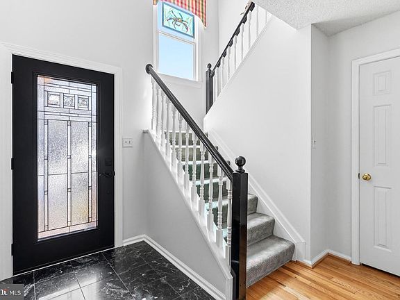 4th image of 754 Belle Field Rd #103