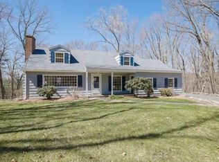 207 Fruit St, Hopkinton, MA 01748