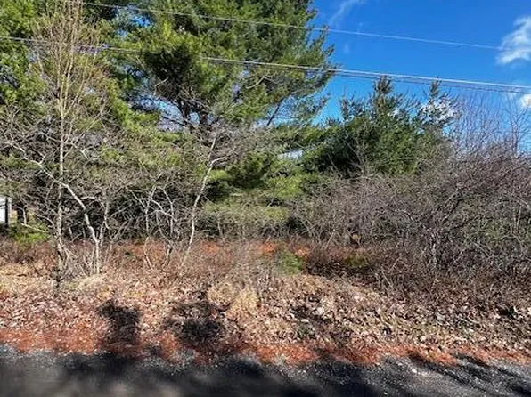 255 Alpha Dr, Stroudsburg, PA 18360