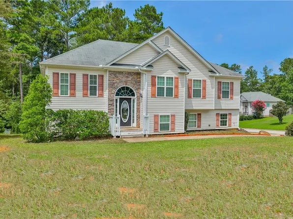 27 Molasses Ln, Dallas, GA 30157