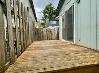 Charming Three Bedroom Near S. Waterfront & Macadam Ave~ Updates Throughout~ W/D Included ~ Detac..., Portland, OR 97239