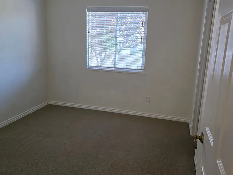 2489 Lake Park Dr #A — Photo 5