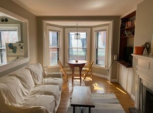 111 Pinckney St #4, Boston, MA 02114