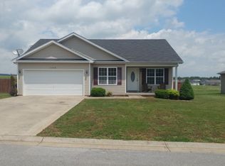 1448 Calgary Way, Bowling Green, KY 42101