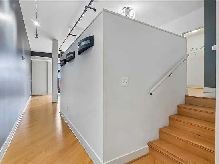 1701 Kalorama Rd NW #403 — Photo 5