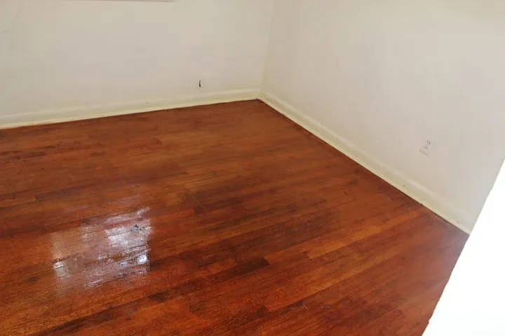 1 Sheffield Dr — Photo 14