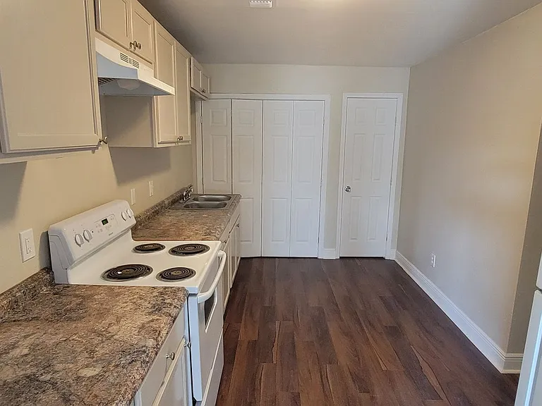 4541 Bonita Dr — Photo 9