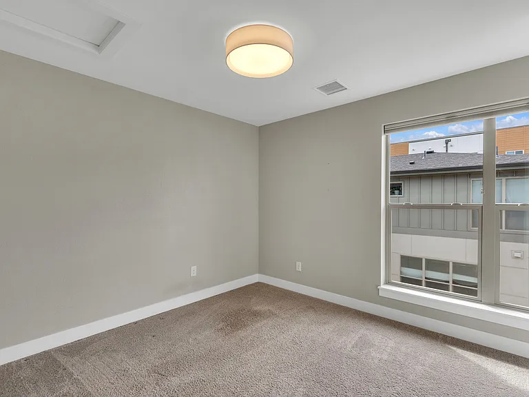 Guest Room/Office