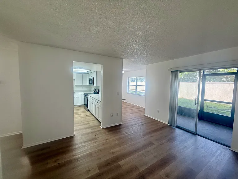 428 Banana Cay Dr #C — Photo 4