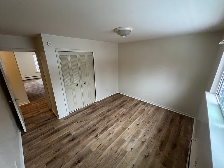 Presidents Village Apartments — Photo 7