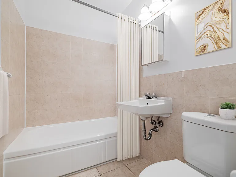 25 Seeley Dr #18 — Photo 9