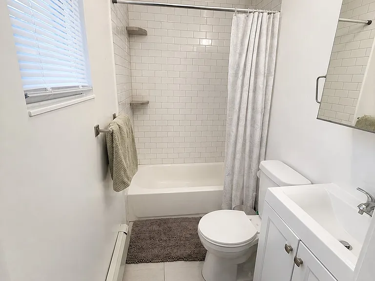 175 Cambridge Ave #2R — Photo 4