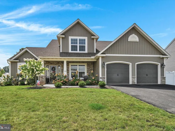 168 Sianna Cir, Wernersville, PA 19565
