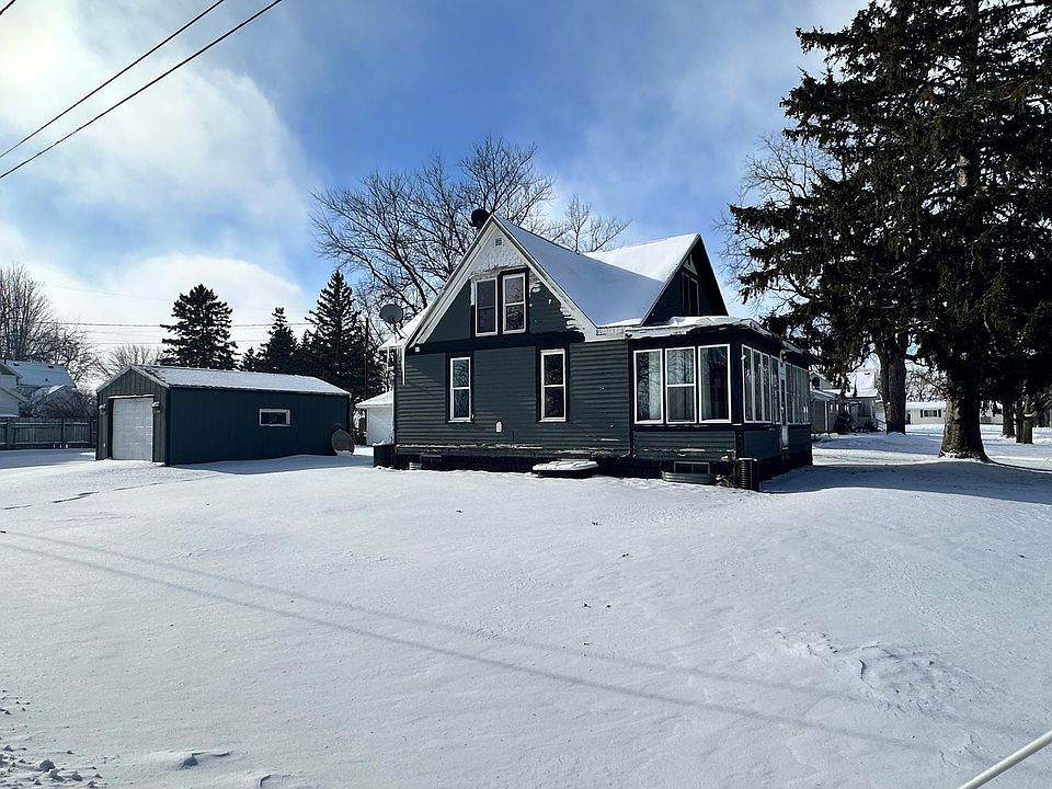 1st image of 501 Olive St