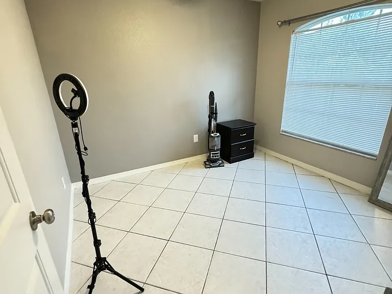 1049 Amanda Kay Cir — Photo 21