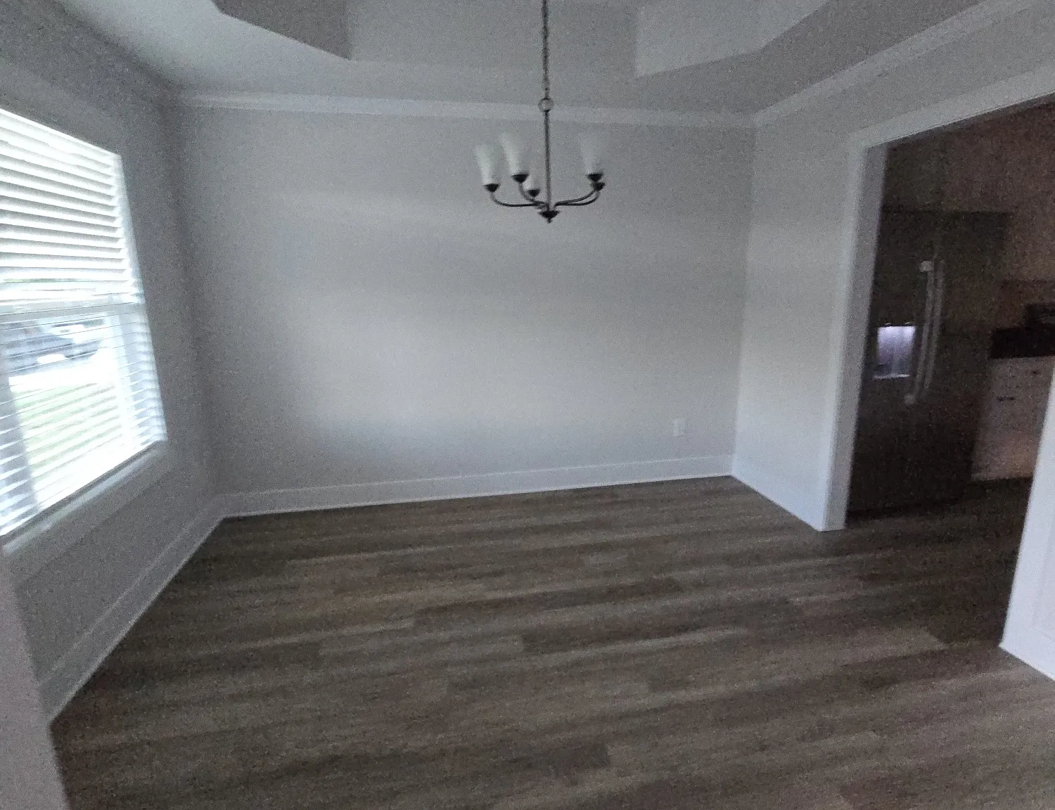 3 bed, 1800 sqft, $2,200 — Photo 4