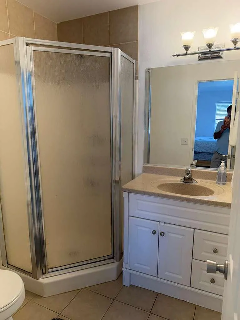 3 bed, 1170 sqft, $2,700 — Photo 3