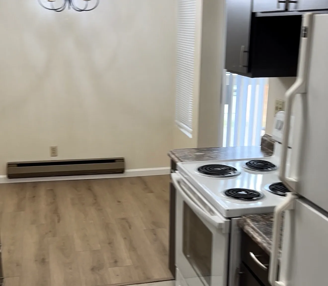 2 bed, 800 sqft, $1,795 — Photo 1