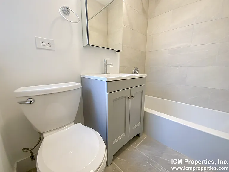36201B N Marshfield Ave #1B — Photo 7
