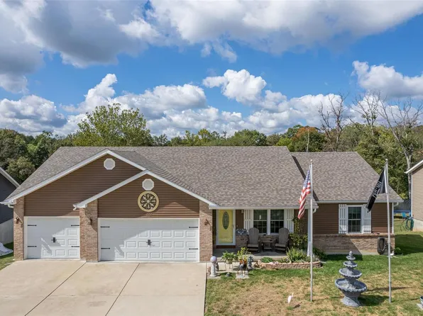 223 T Box Dr, Saint Clair, MO 63077