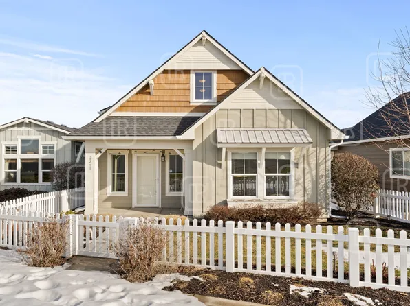 2211 N Oakland Ln, Liberty Lake, WA 99019