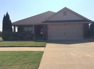 100 Otter Lagoon Dr SW, Madison, AL 35756