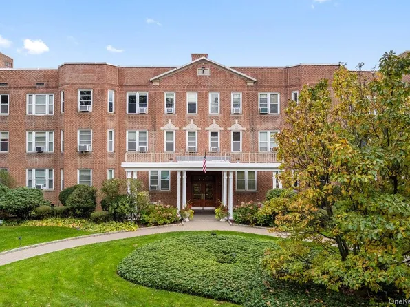 2 Overlook Road #3A6, White Plains, NY 10605
